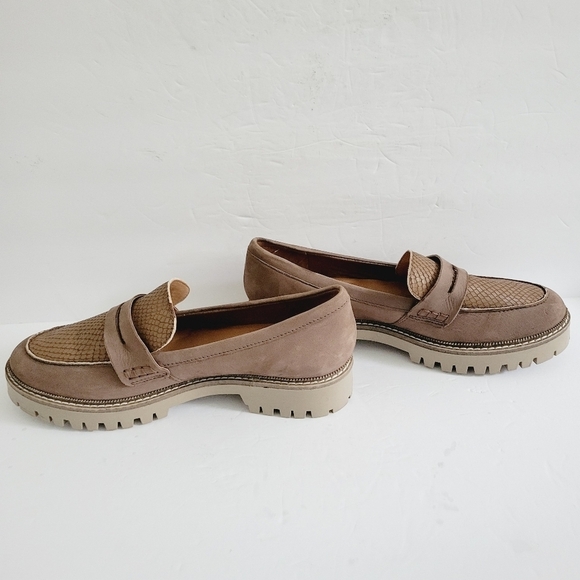 NEW CREVO May Leather Chunky Slip-on Loafer In Taupe Size 9 - Picture 2 of 7